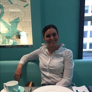 Meet your Posher, Angela